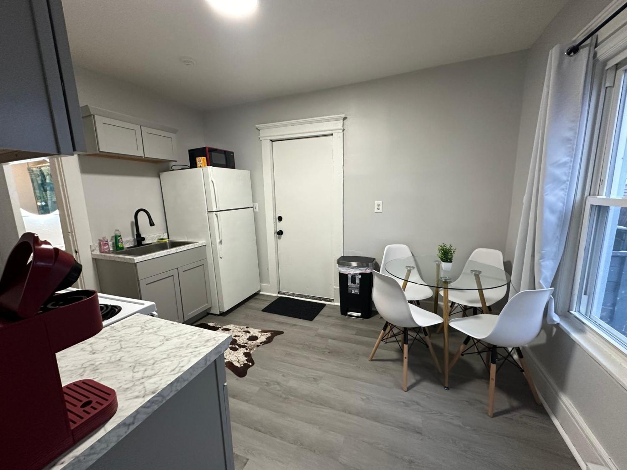 Perfect For Couples Apartment Springfield